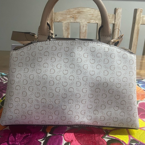 Guess Purse
NWT - Picture 3 of 9